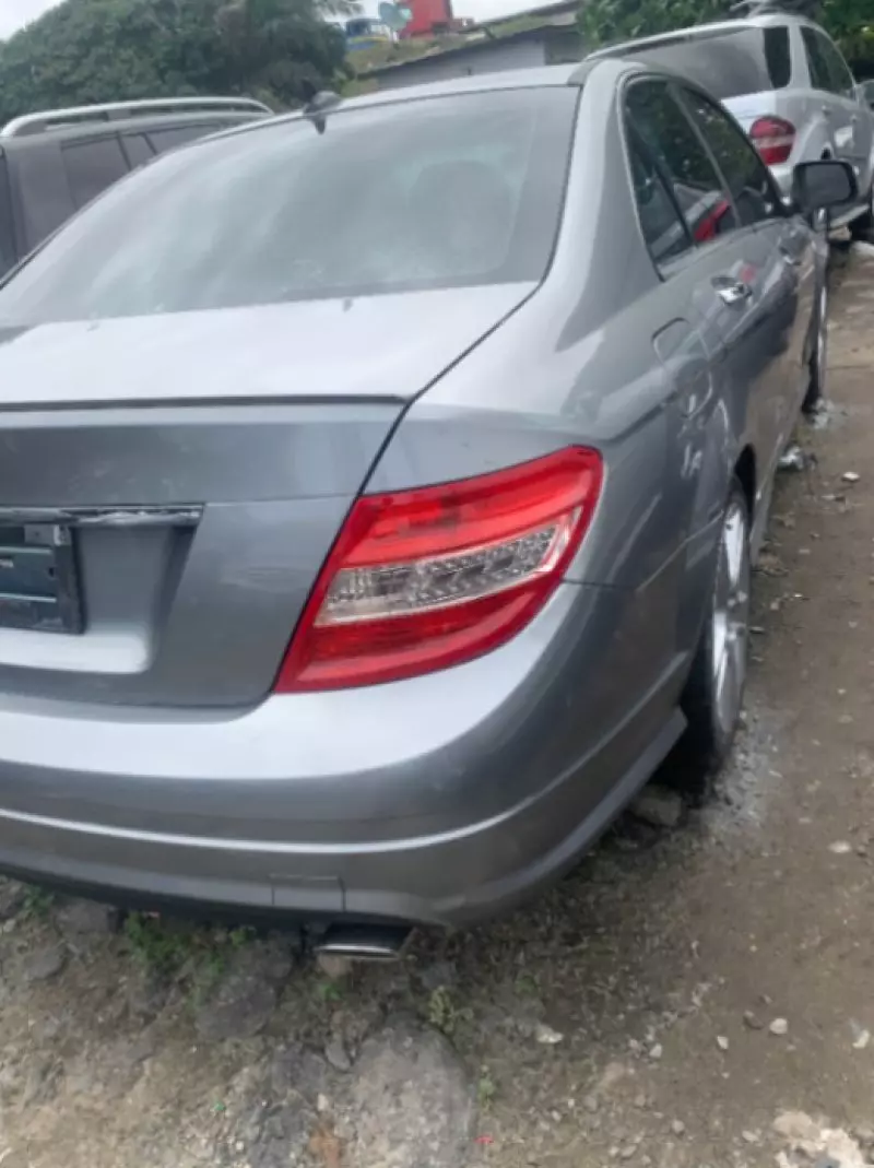 Mercedes-Benz C 300   - 2008