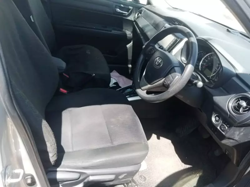 Toyota Fielder    - 2016