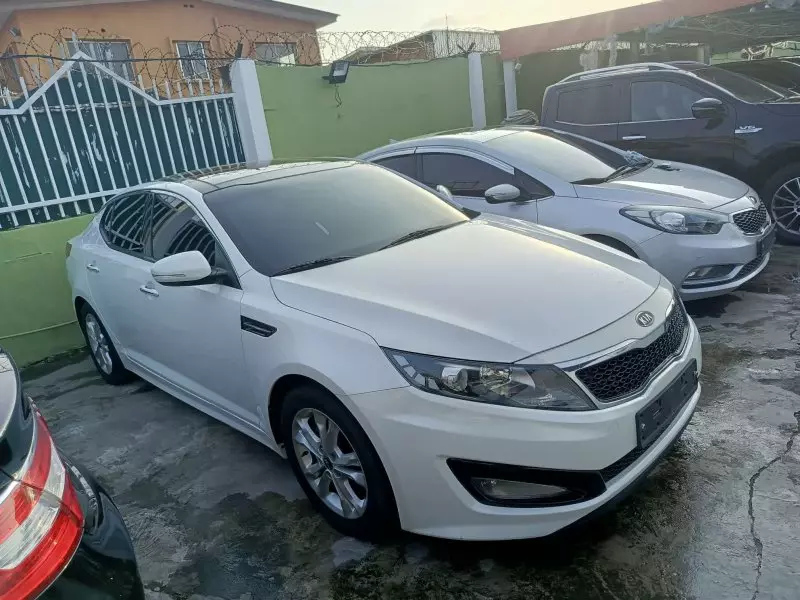 KIA K5   - 2012