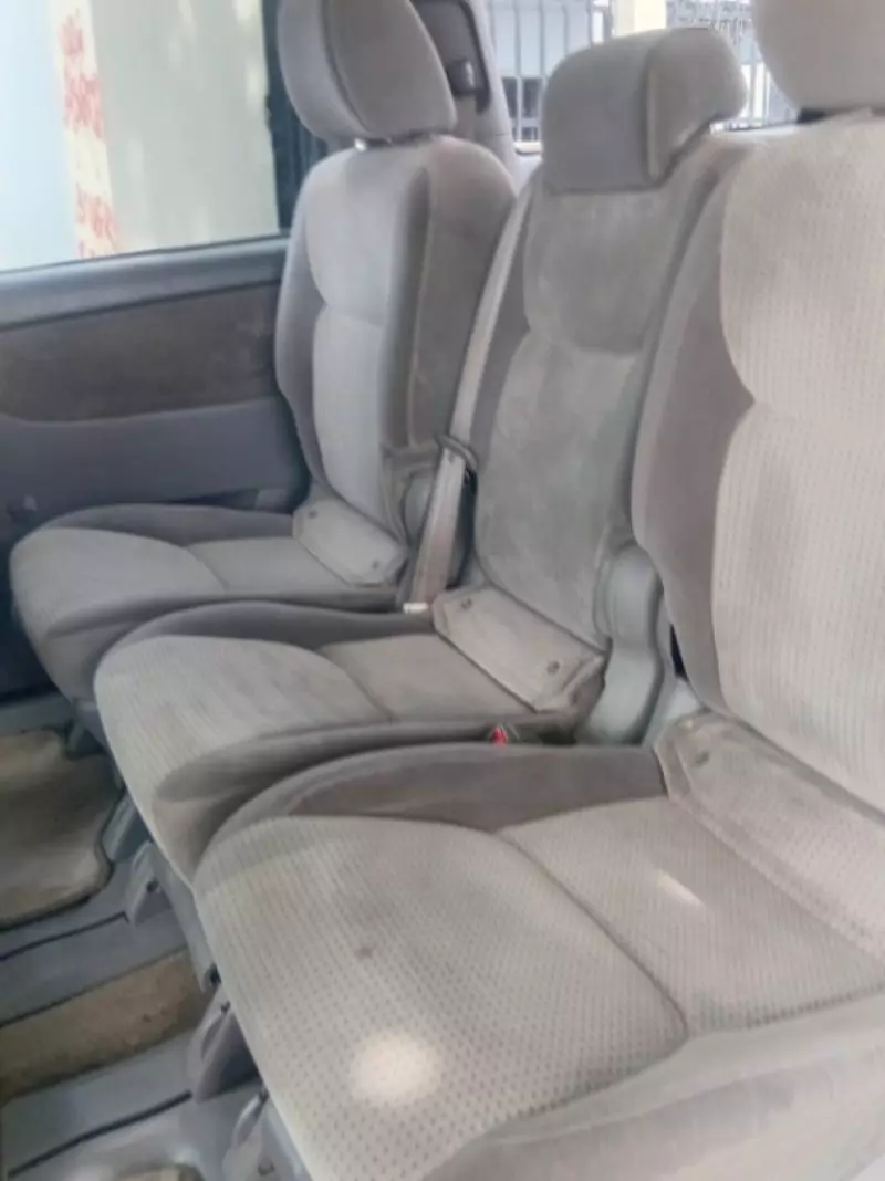 Toyota Sienna   - 2009