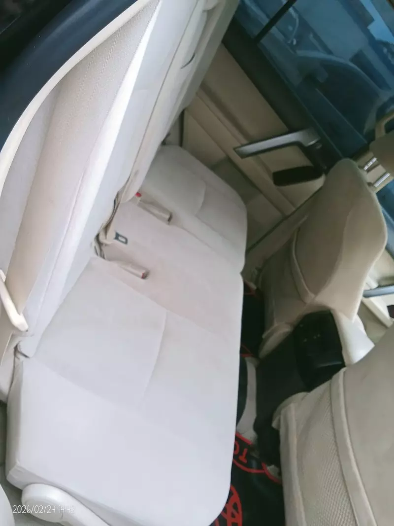 Toyota Landcruiser Prado   - 2016
