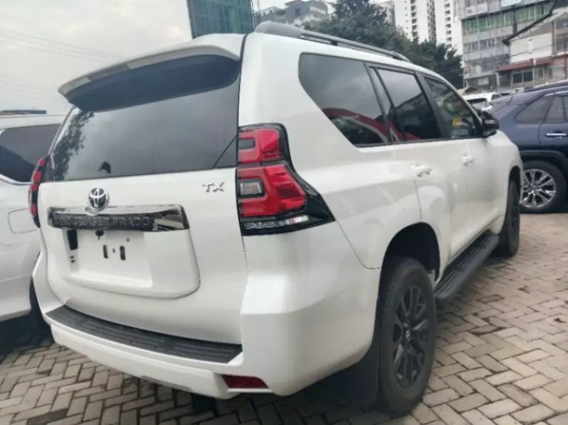 Toyota Landcruiser Prado   - 2020