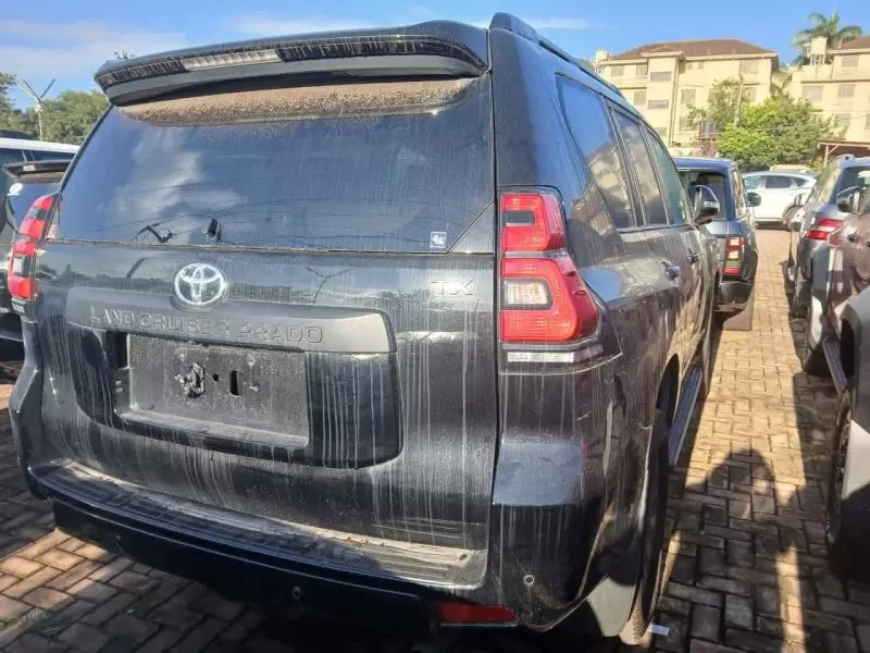 Toyota Landcruiser prado TX   - 2023
