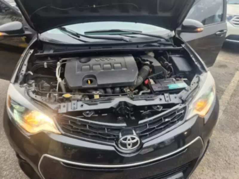 TOYOTA Corolla   - 2015