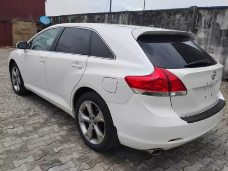 Toyota Venza - 2011