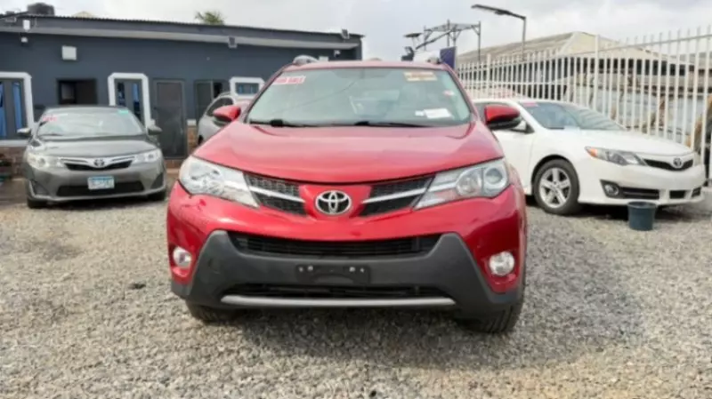 Toyota RAV 4   - 2013