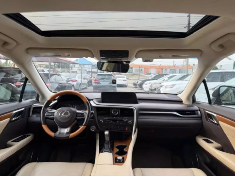 Lexus RX   - 2017