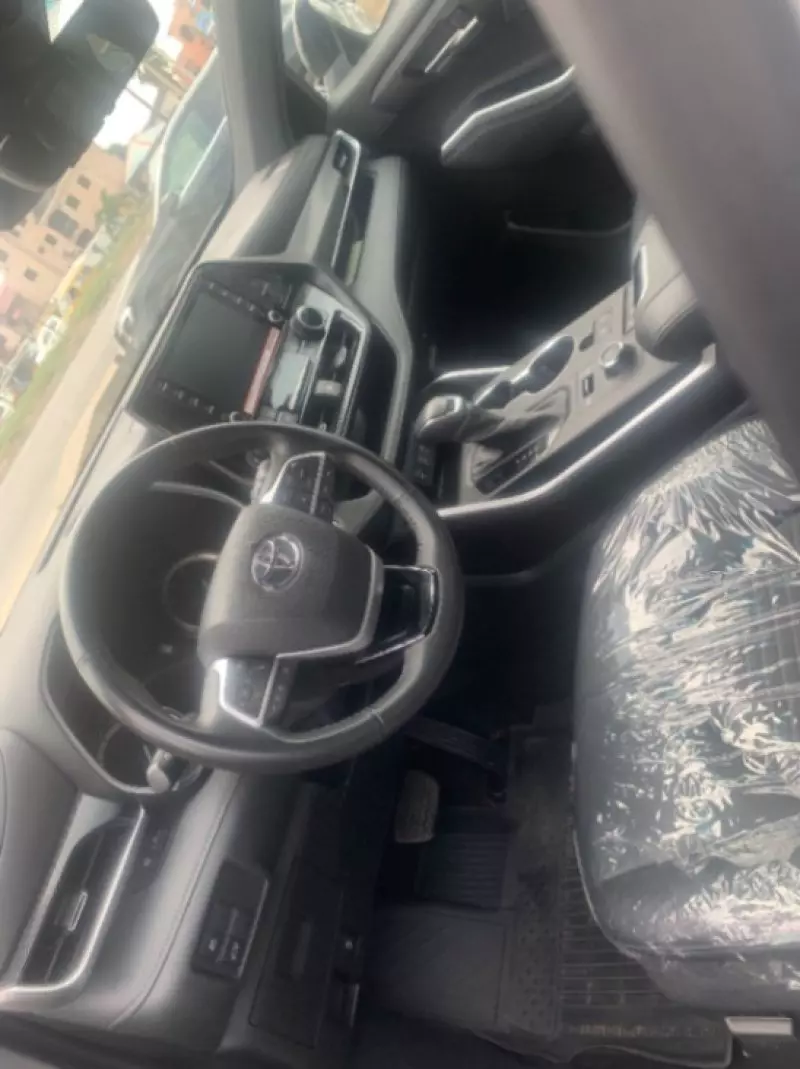 Toyota Highlander   - 2009
