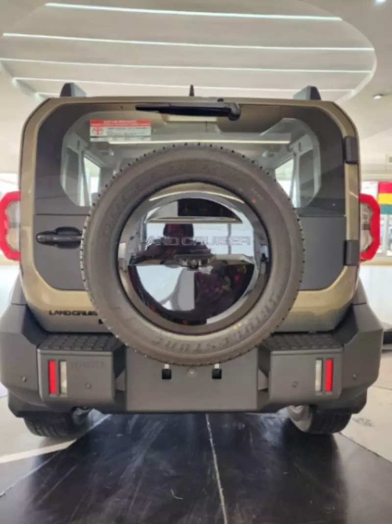 TOYOTA FJ Cruiser   - 2026