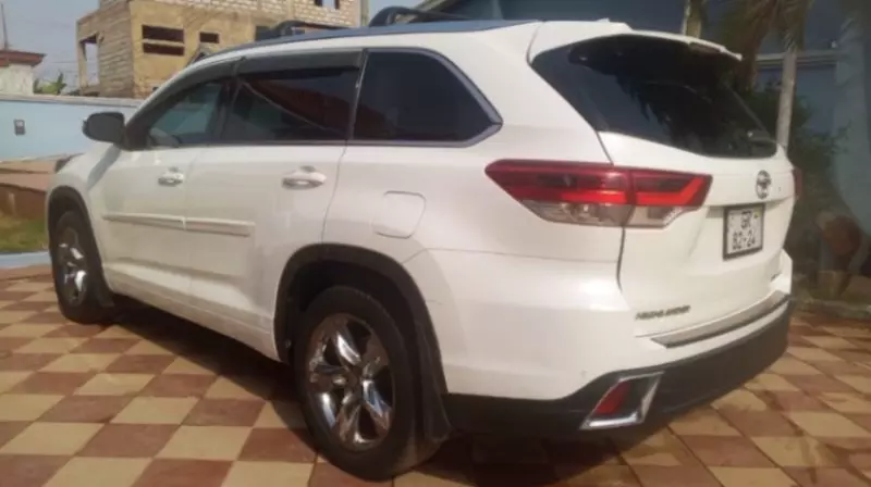 TOYOTA Highlander   - 2018