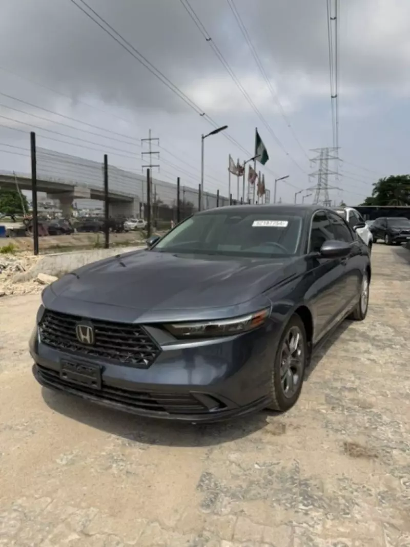 Honda Accord   - 2023