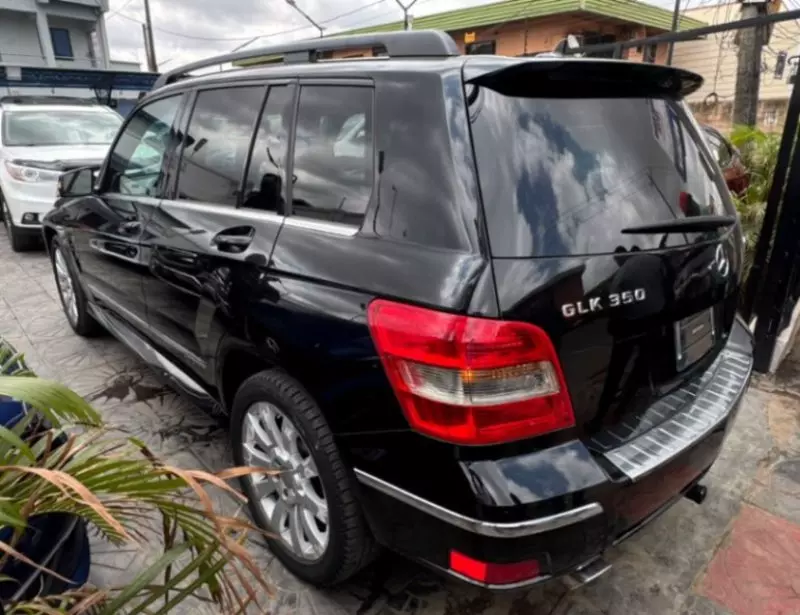 Mercedes-Benz GLK-Class   - 2010