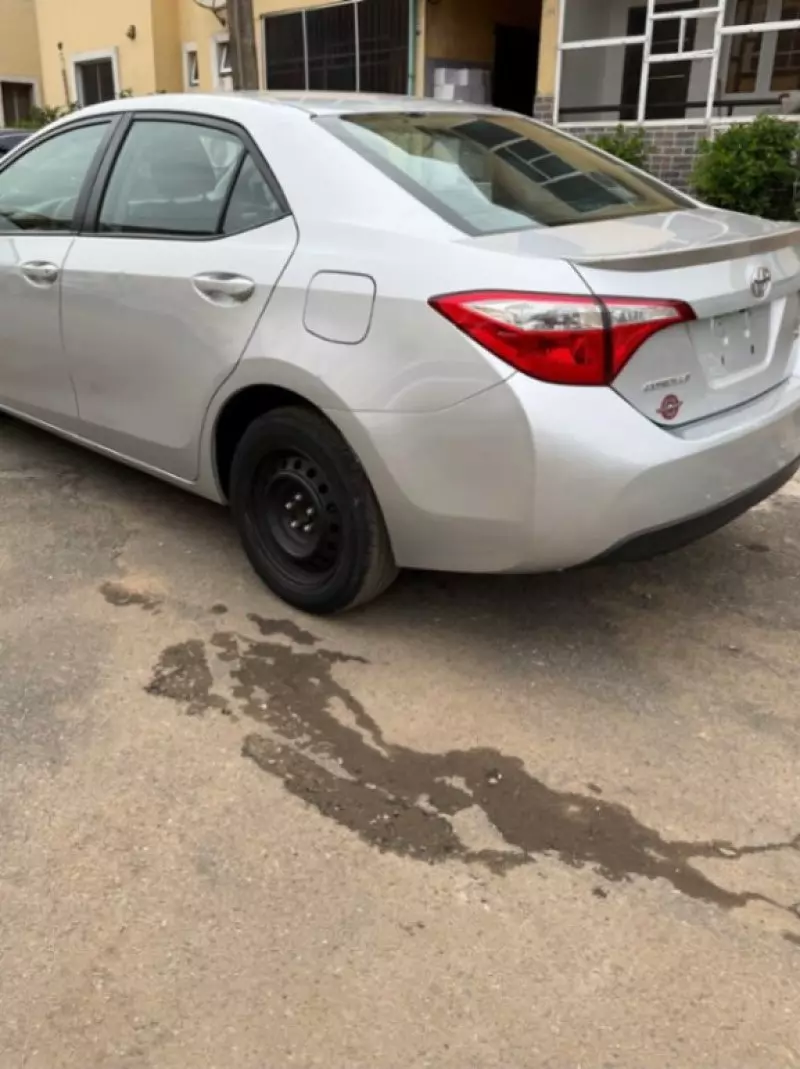 TOYOTA Corolla   - 2016