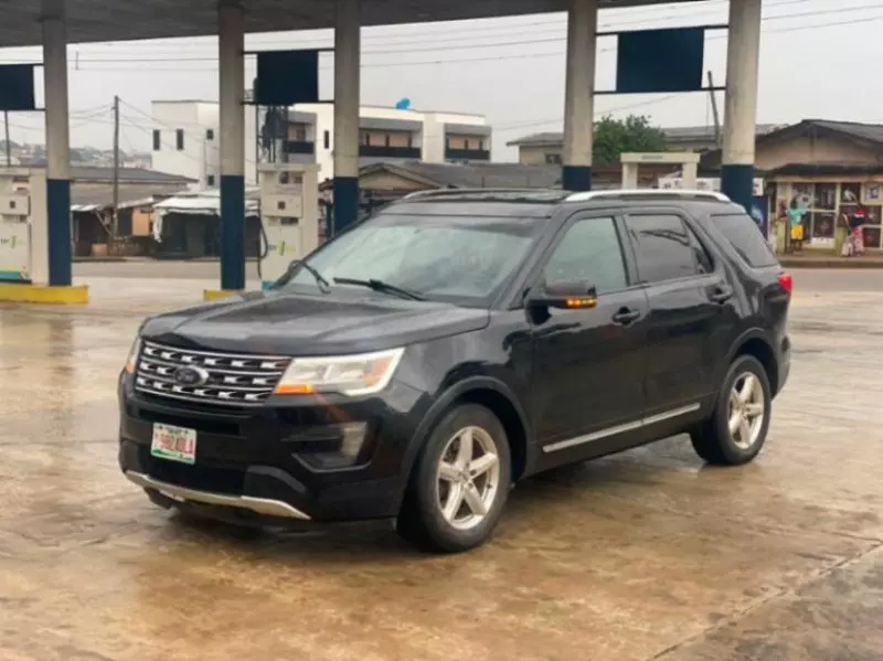 Ford Explorer XLT 3.5L - 2016
