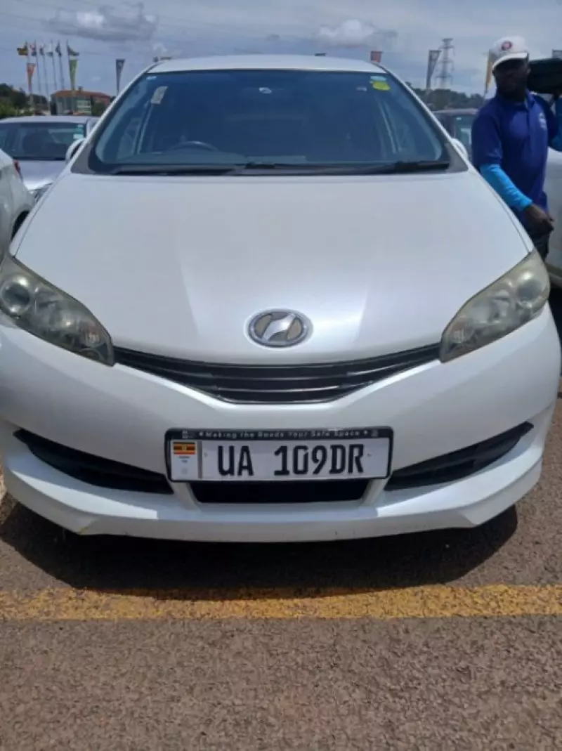 Toyota Wish   - 2012