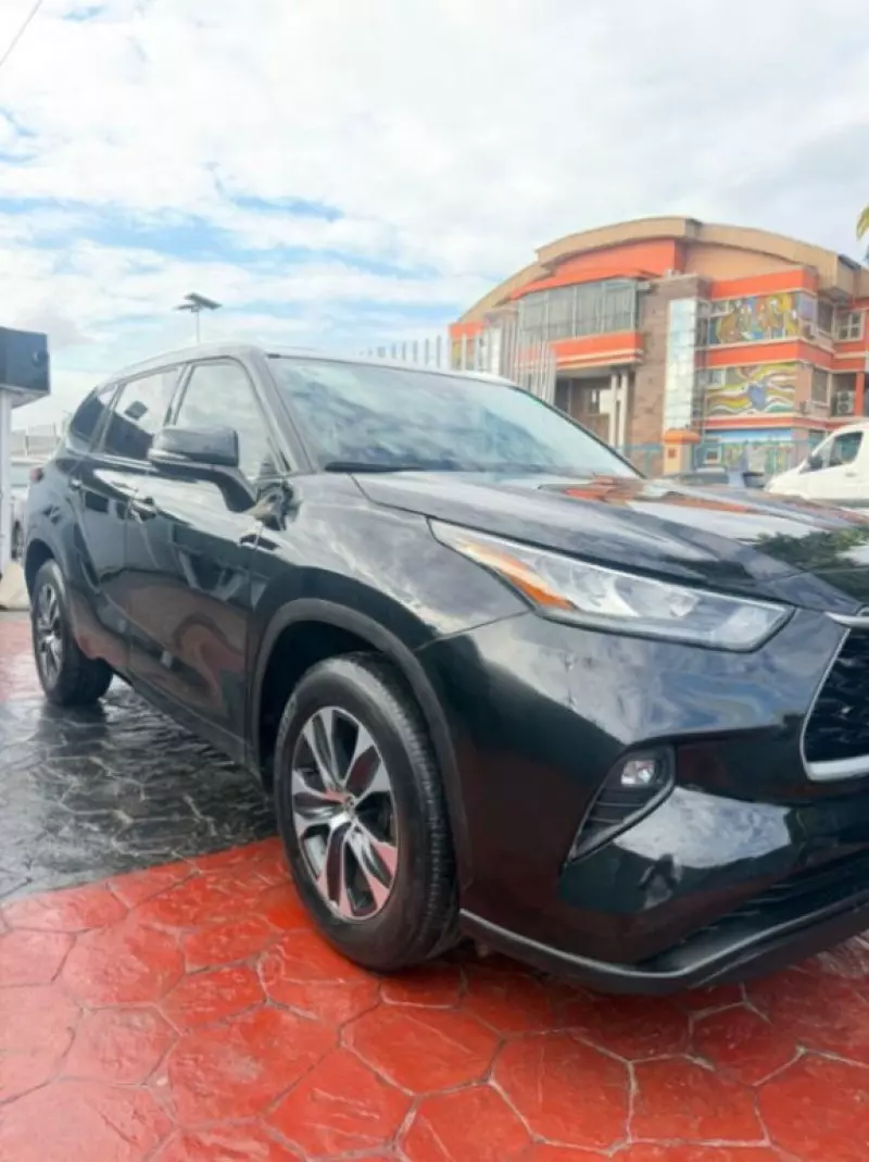 TOYOTA Highlander   - 2020