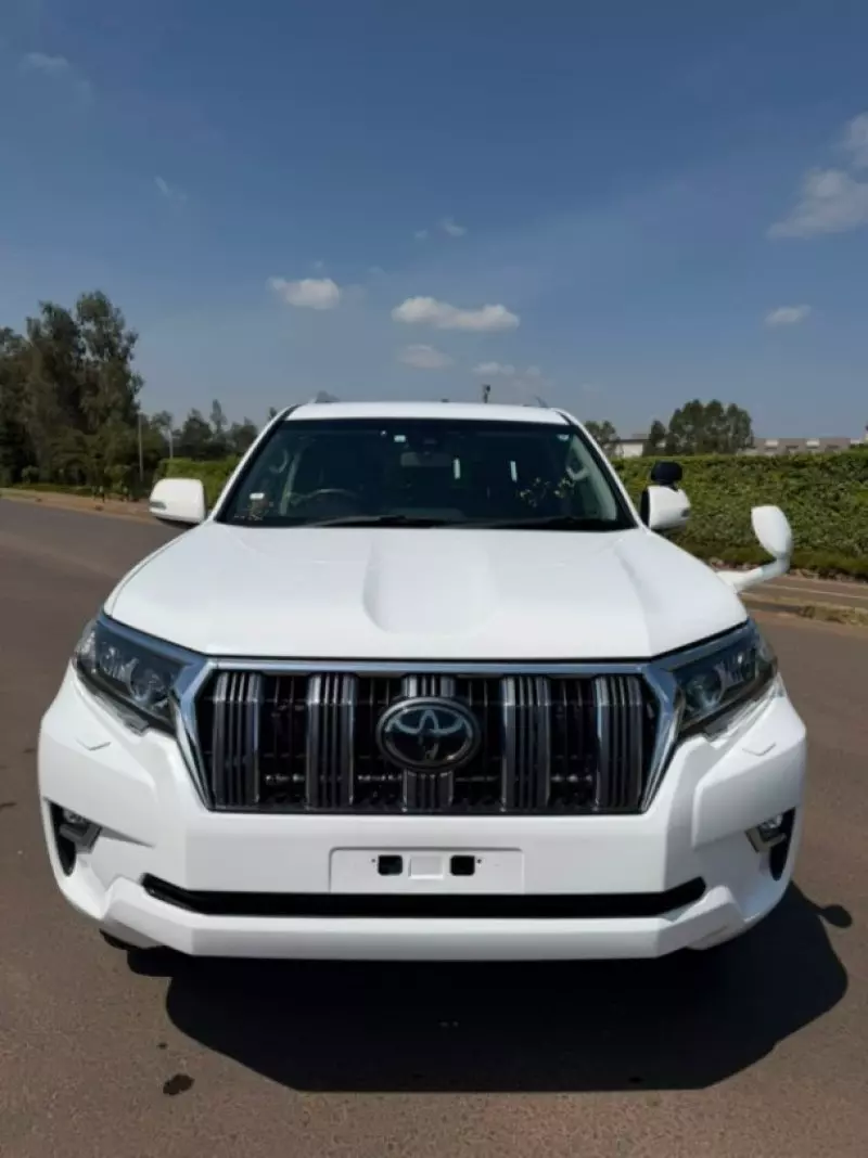 TOYOTA Land Cruiser Prado   - 2021