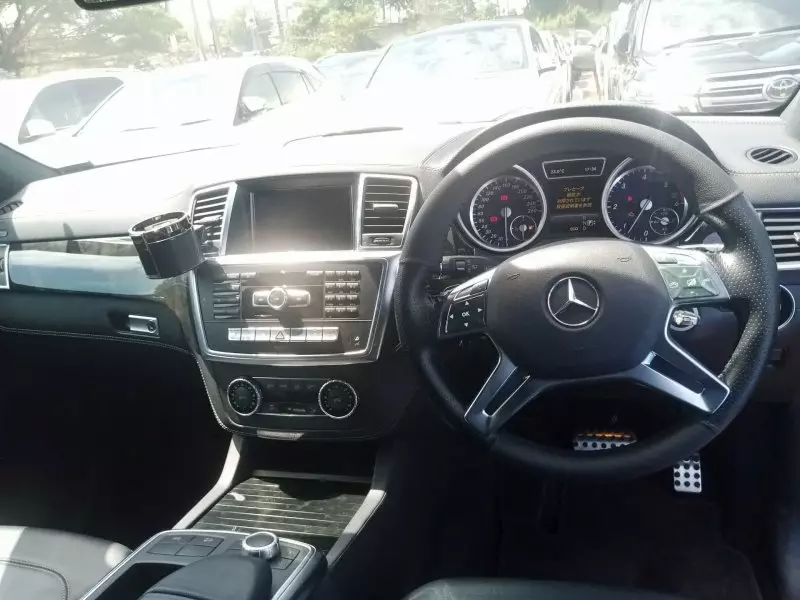 Mercedes-Benz ML 350 - 2013