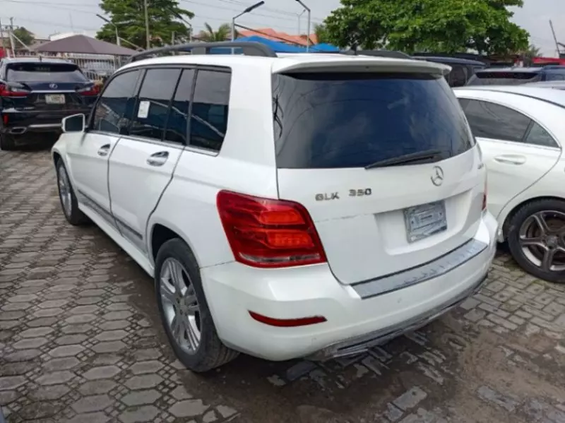Mercedes-Benz GLK 350   - 2013