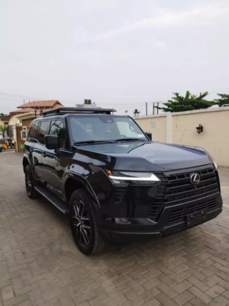 Lexus GX   - 2024