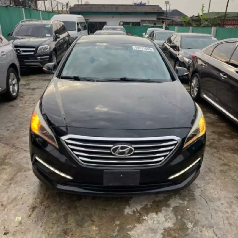 Hyundai Sonata   - 2015