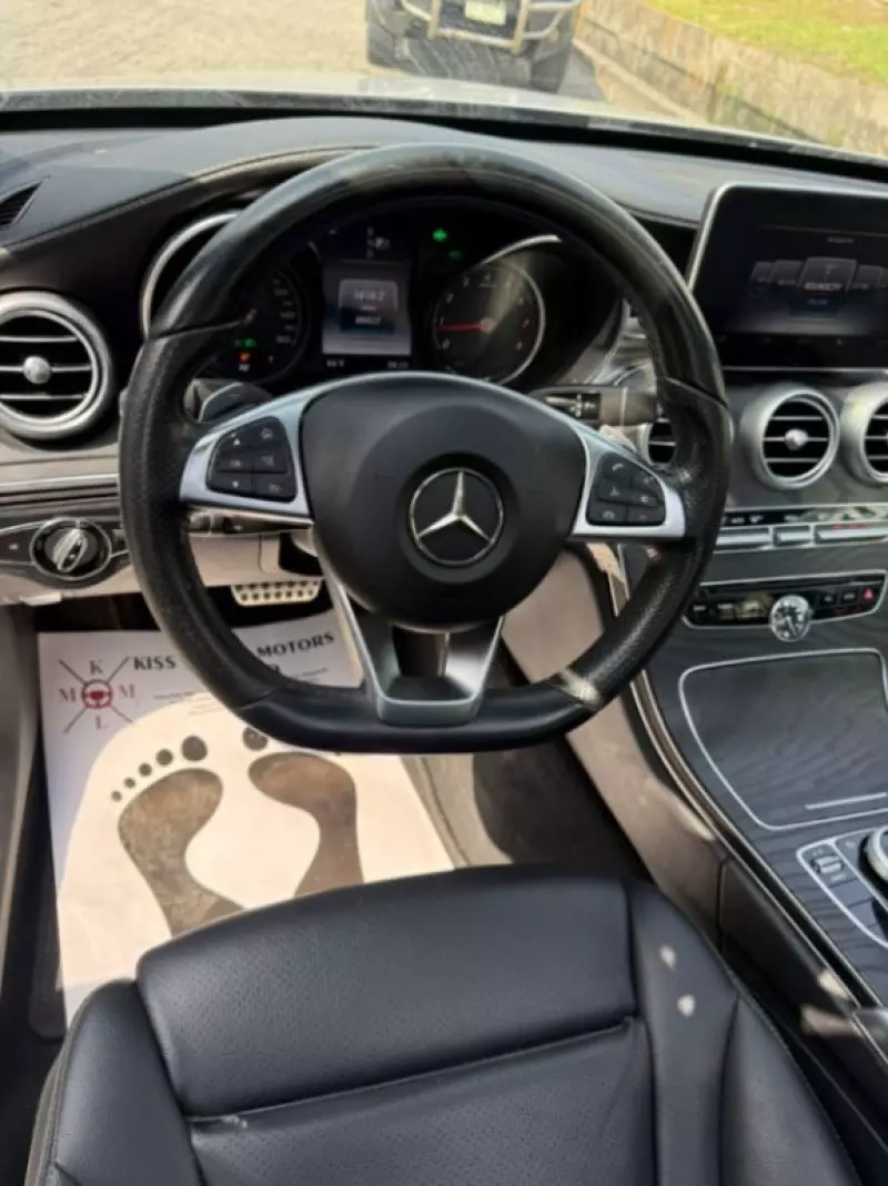 Mercedes-Benz C 300   - 2015