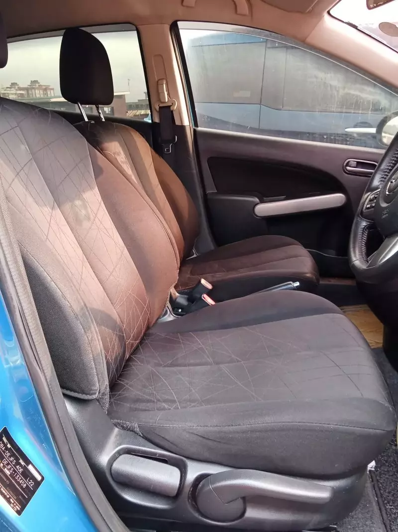 Mazda Demio   - 2012