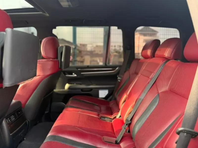 Lexus LX 570   - 2019
