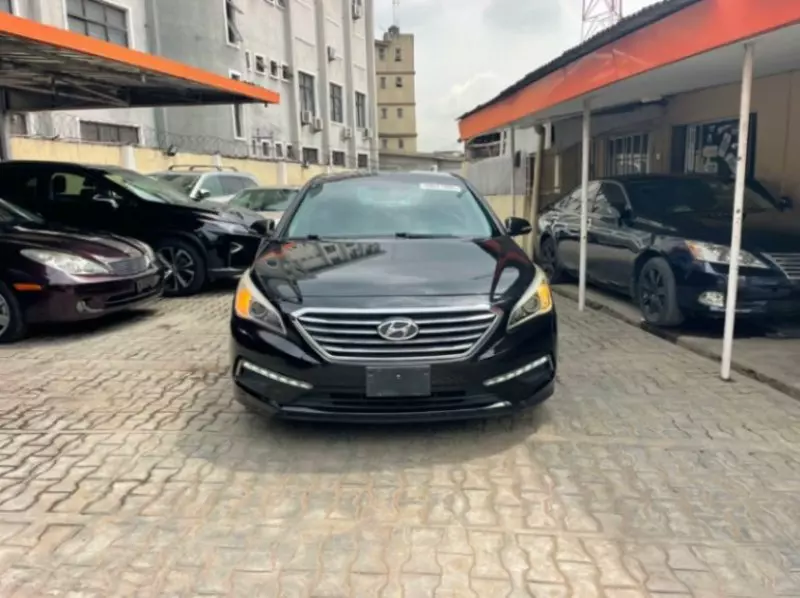 Hyundai Sonata   - 2015