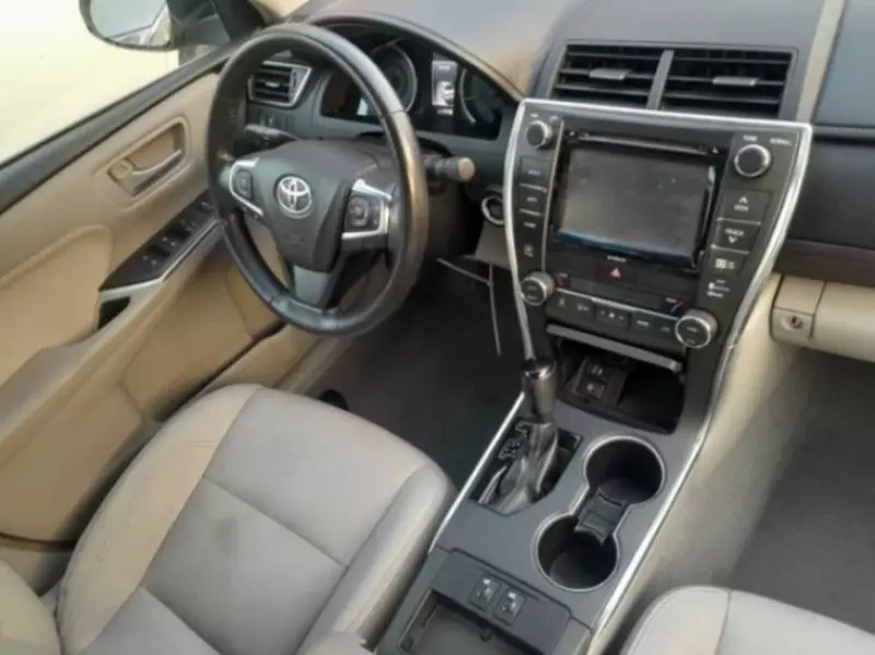 TOYOTA Camry - 2015