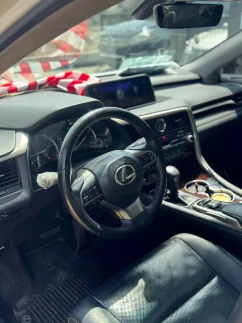 Lexus RX   - 2017