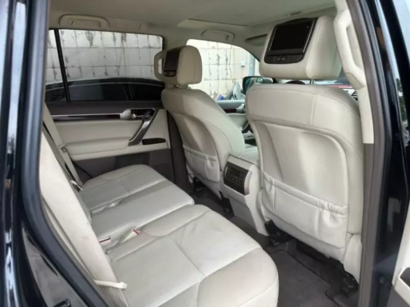 Lexus GX 460   - 2016