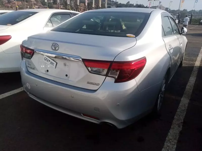 Toyota Mark X   - 2012