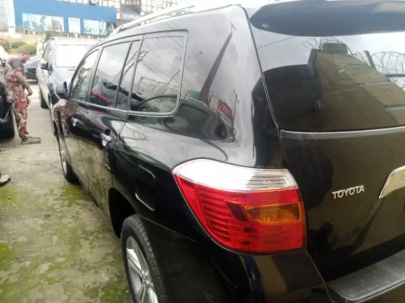 Toyota Highlander   - 2008