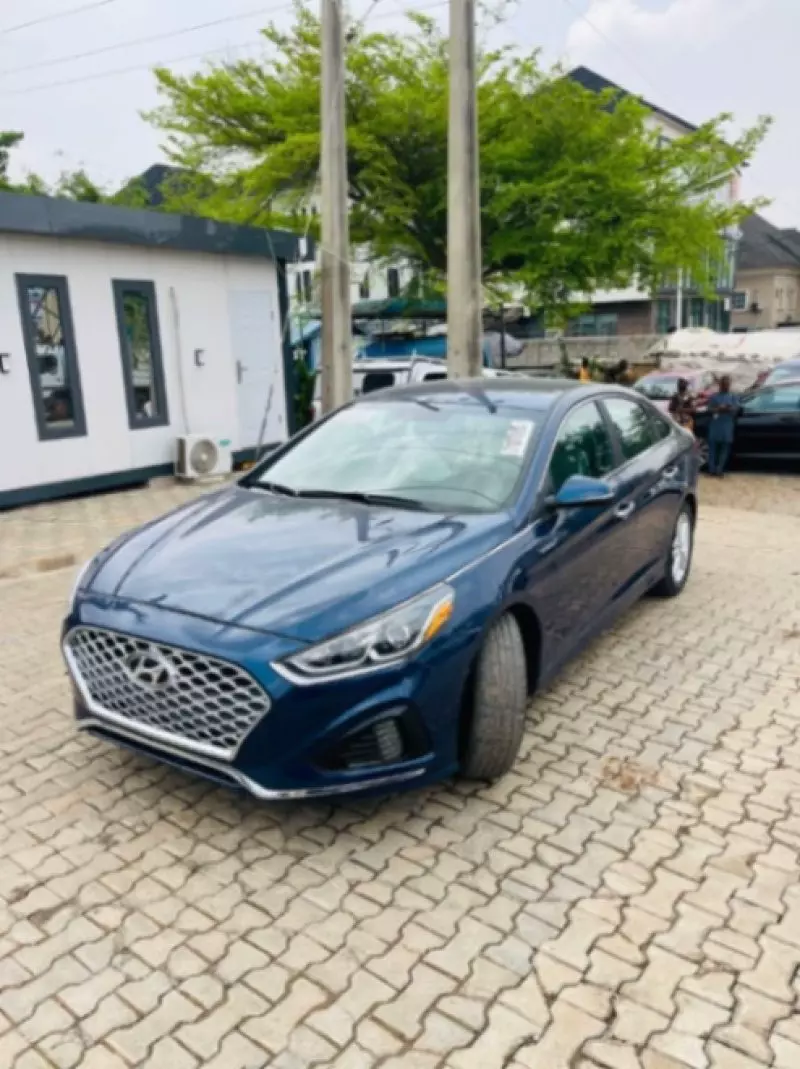 Hyundai Sonata   - 2018