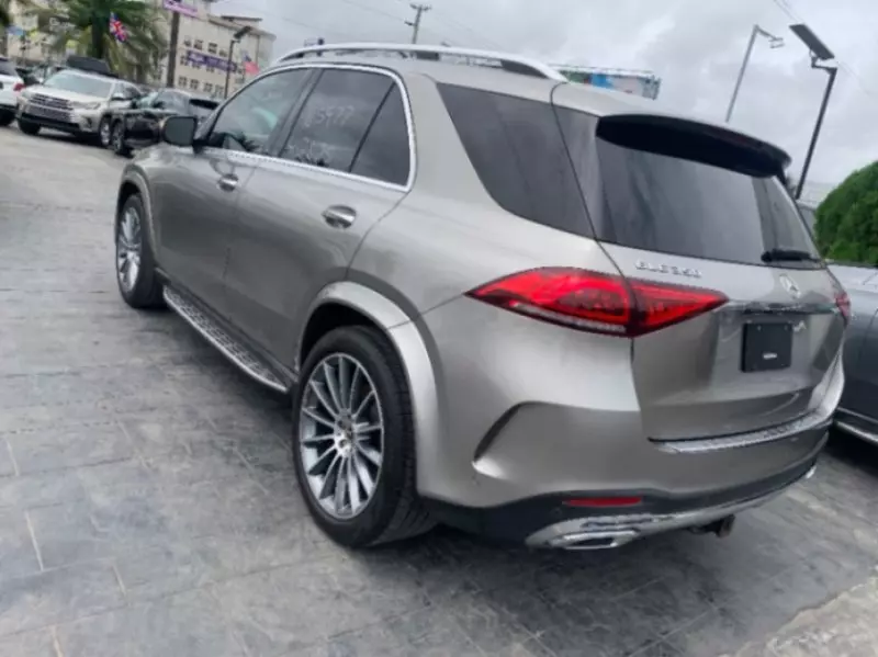 Mercedes-Benz GLC 350 - 2020