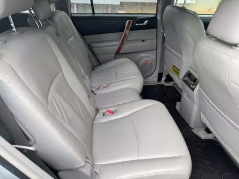 TOYOTA Highlander - 2008