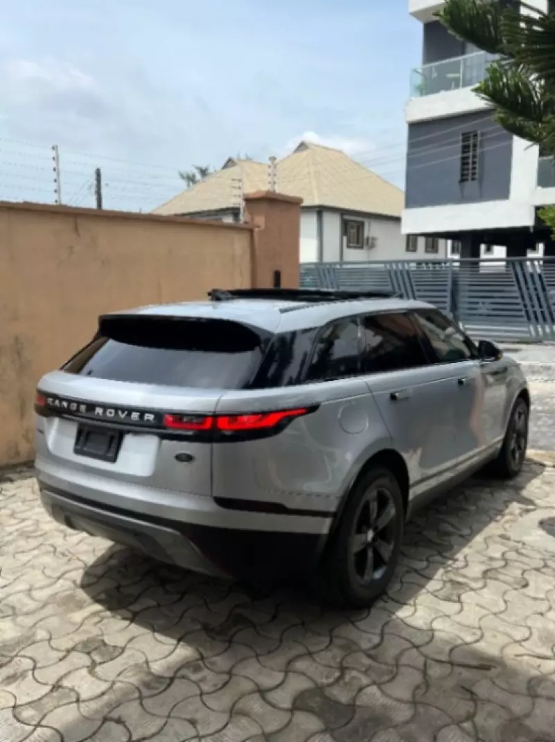 Land Rover Range Rover Velar   - 2018