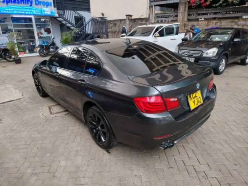 BMW 520 - 2013