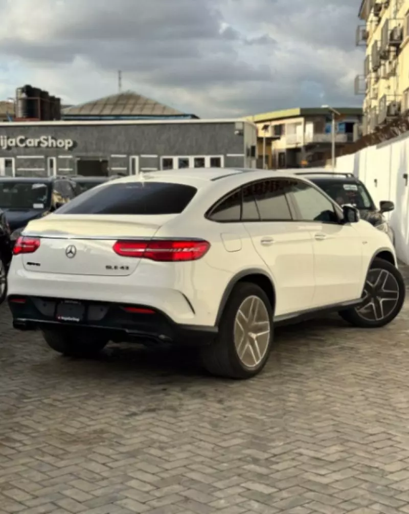 Mercedes-Benz GLE 43 AMG   - 2019