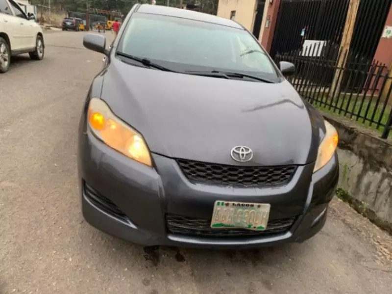 Toyota Corolla Matrix   - 2009
