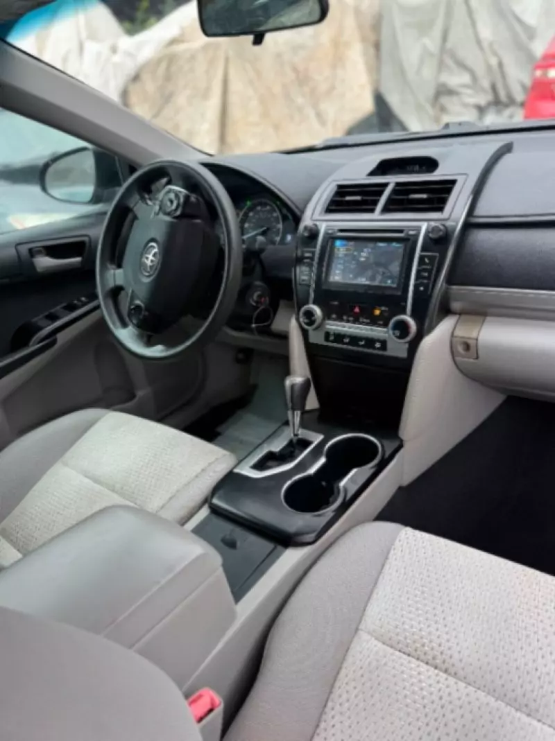 TOYOTA Camry   - 2012