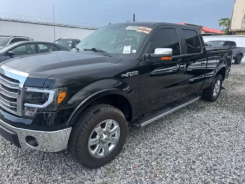 Ford F 150   - 2014
