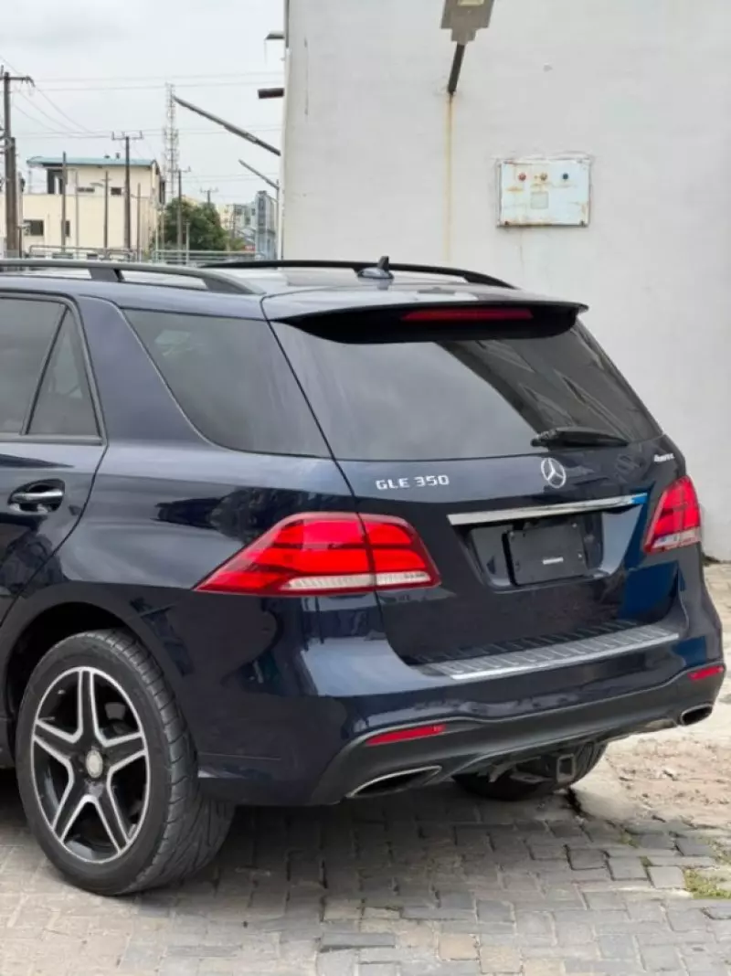 Mercedes-Benz GLE 350   - 2016