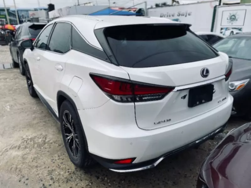 Lexus RX 450h   - 2022