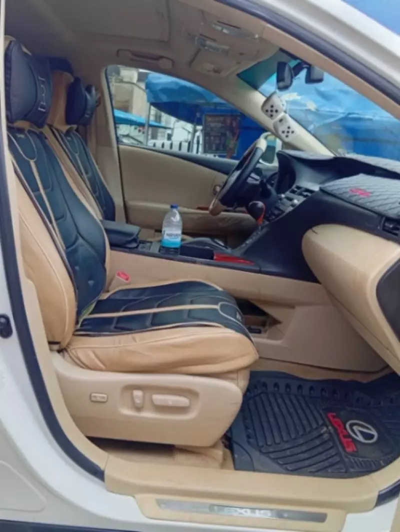 Lexus RX 350   - 2012