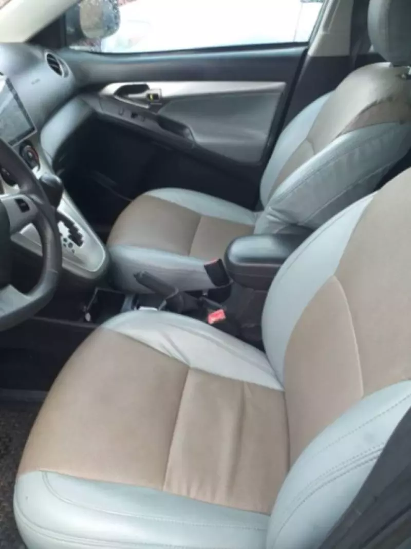 Toyota Matrix   - 2009