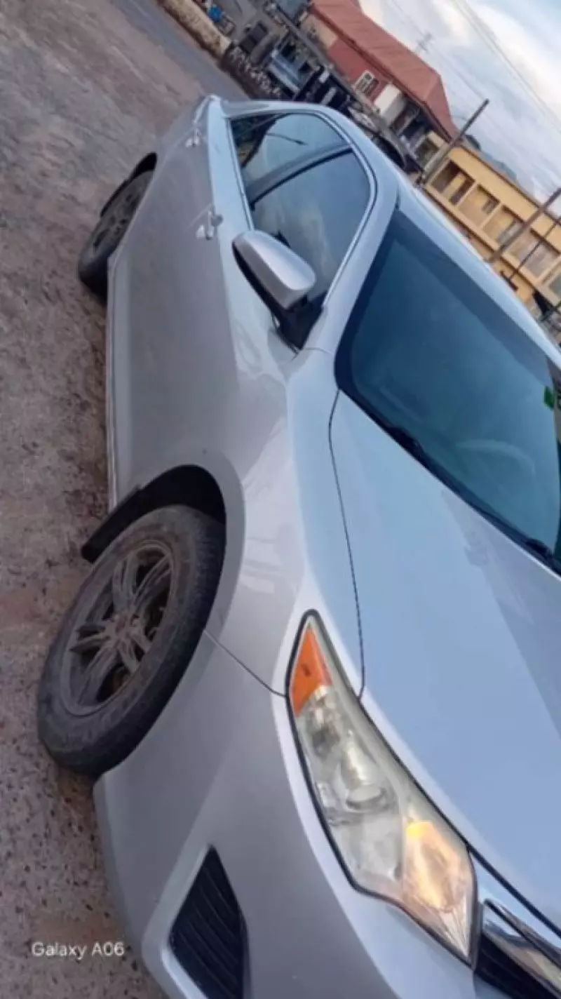 TOYOTA Camry   - 2013