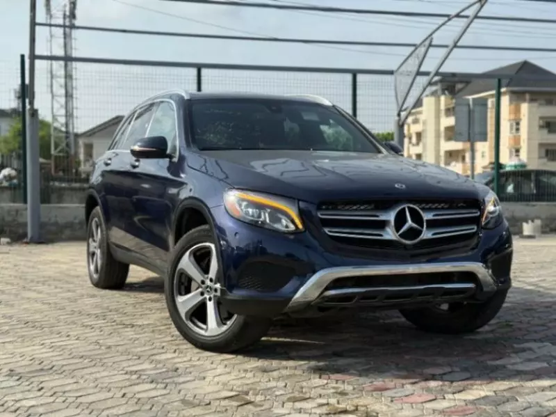 Mercedes-Benz GLC 300   - 2019