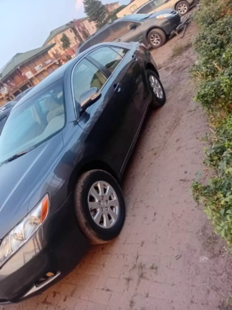 TOYOTA Camry - 2008